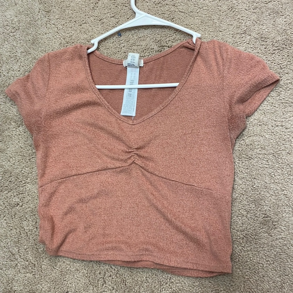 pink crop top